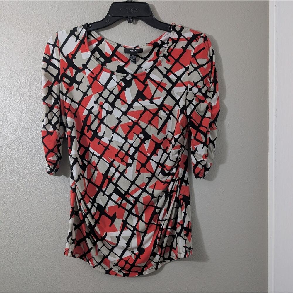 Alfani Red and Black Geometric Women's Blouse